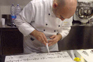 decorazioni in cioccolato con sac a poche